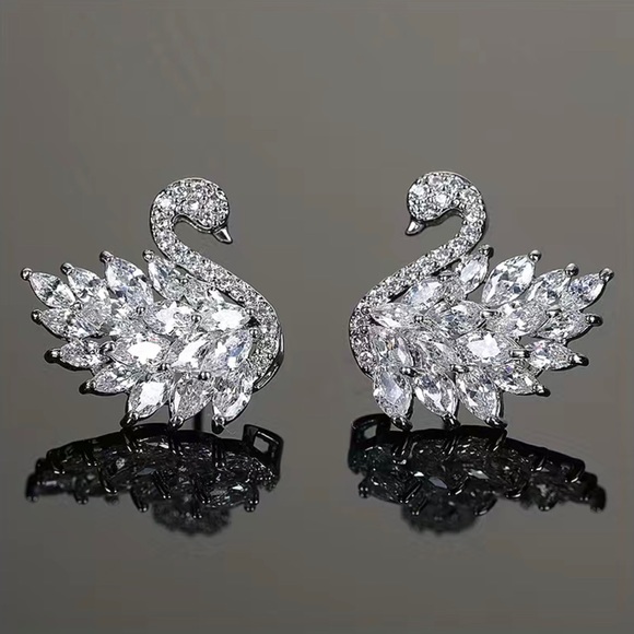 Jewelry - Silver Swan CZ Earrings